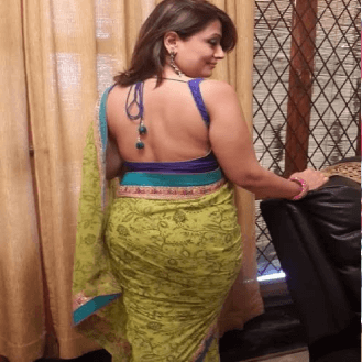 Housewife Escorts Service RK Puram